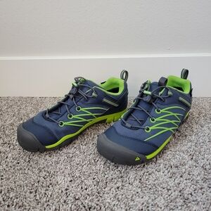 Keens waterproof shoes